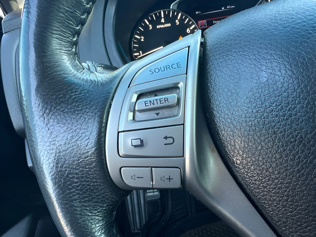 Used 2015 Nissan Altima 2.5 SL w/ Moonroof Package FWD image 20