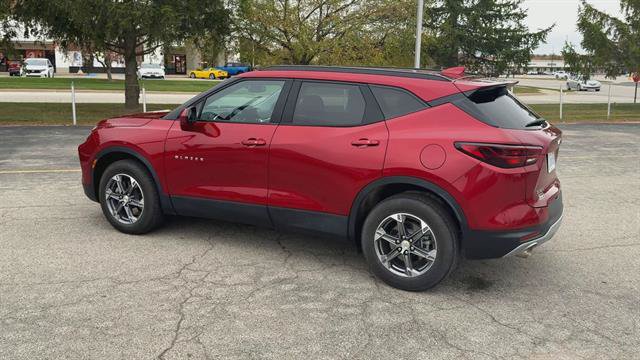 Used 2024 Chevrolet Blazer LT w/ Convenience Package FWD image 6