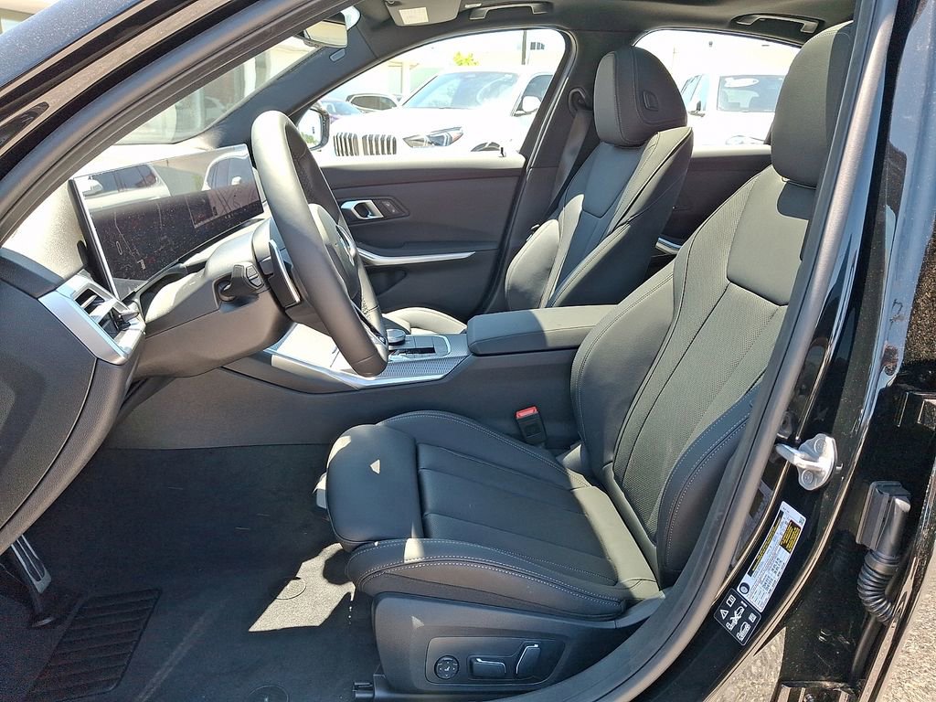 New 2026 BMW 330i xDrive Sedan w/ M Sport Package AWD/4WD image 10