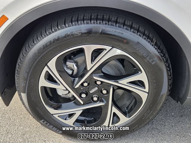 New 2026 Lincoln Nautilus Premier w/ Equipment Group 102A AWD/4WD image 15