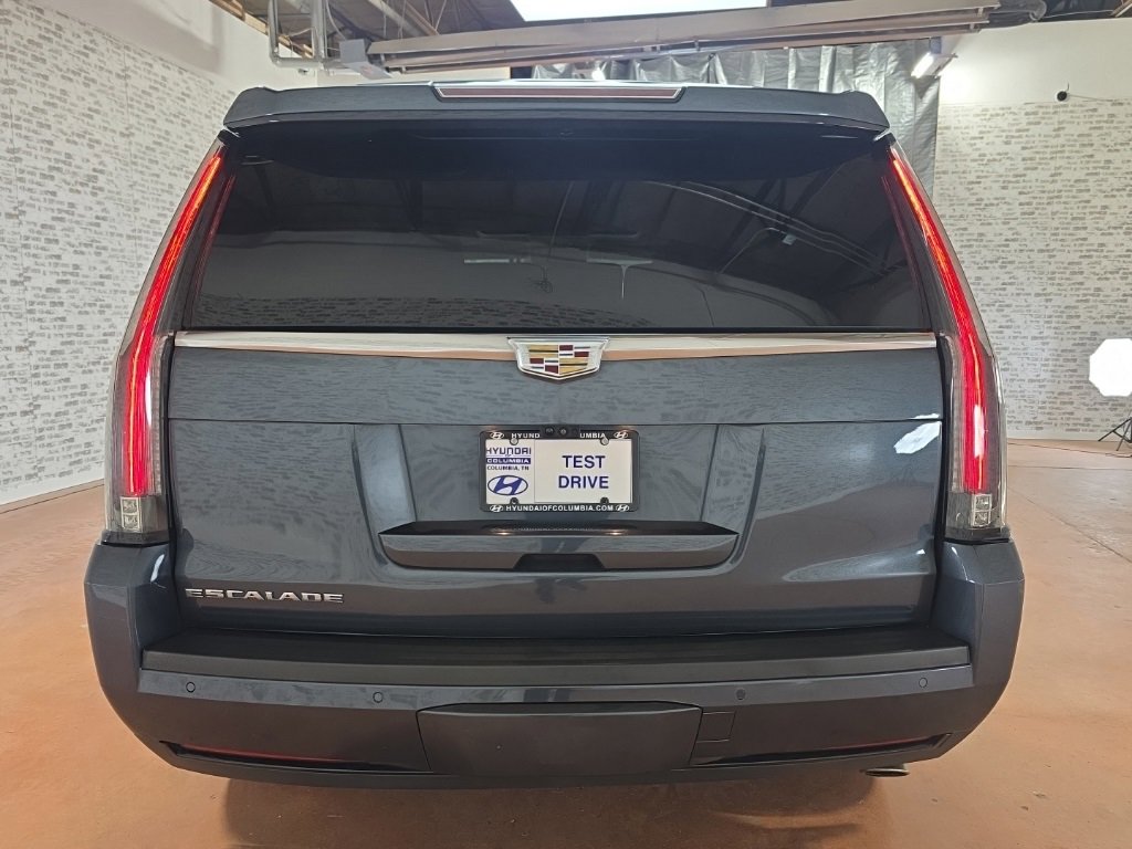 Used 2020 Cadillac Escalade Luxury image 5