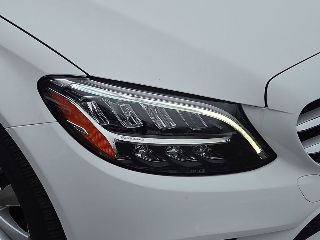 Used 2019 Mercedes-Benz C 300 4MATIC Sedan w/ Premium Package image 9