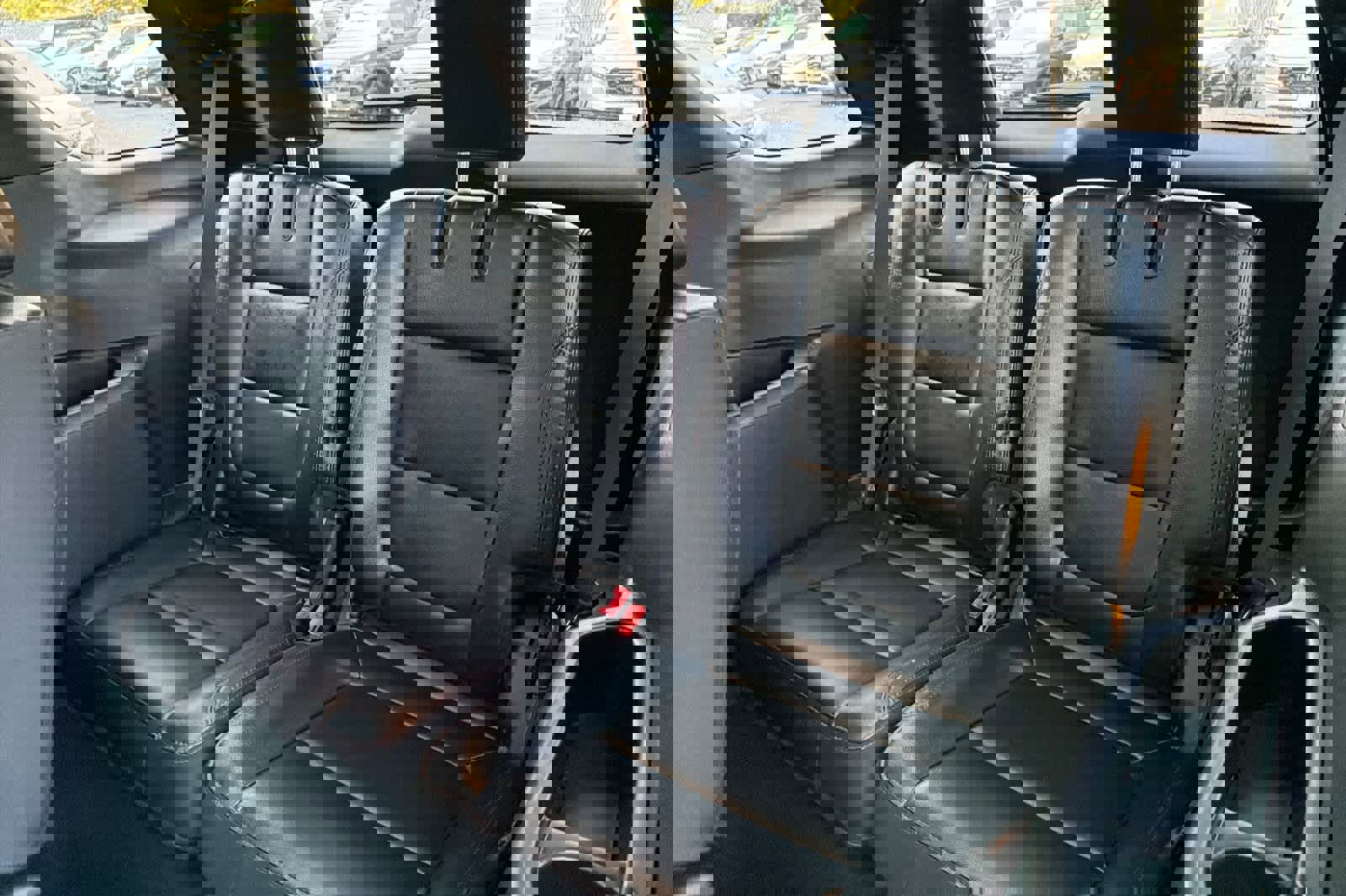 Used 2019 Ford Explorer Sport image 17