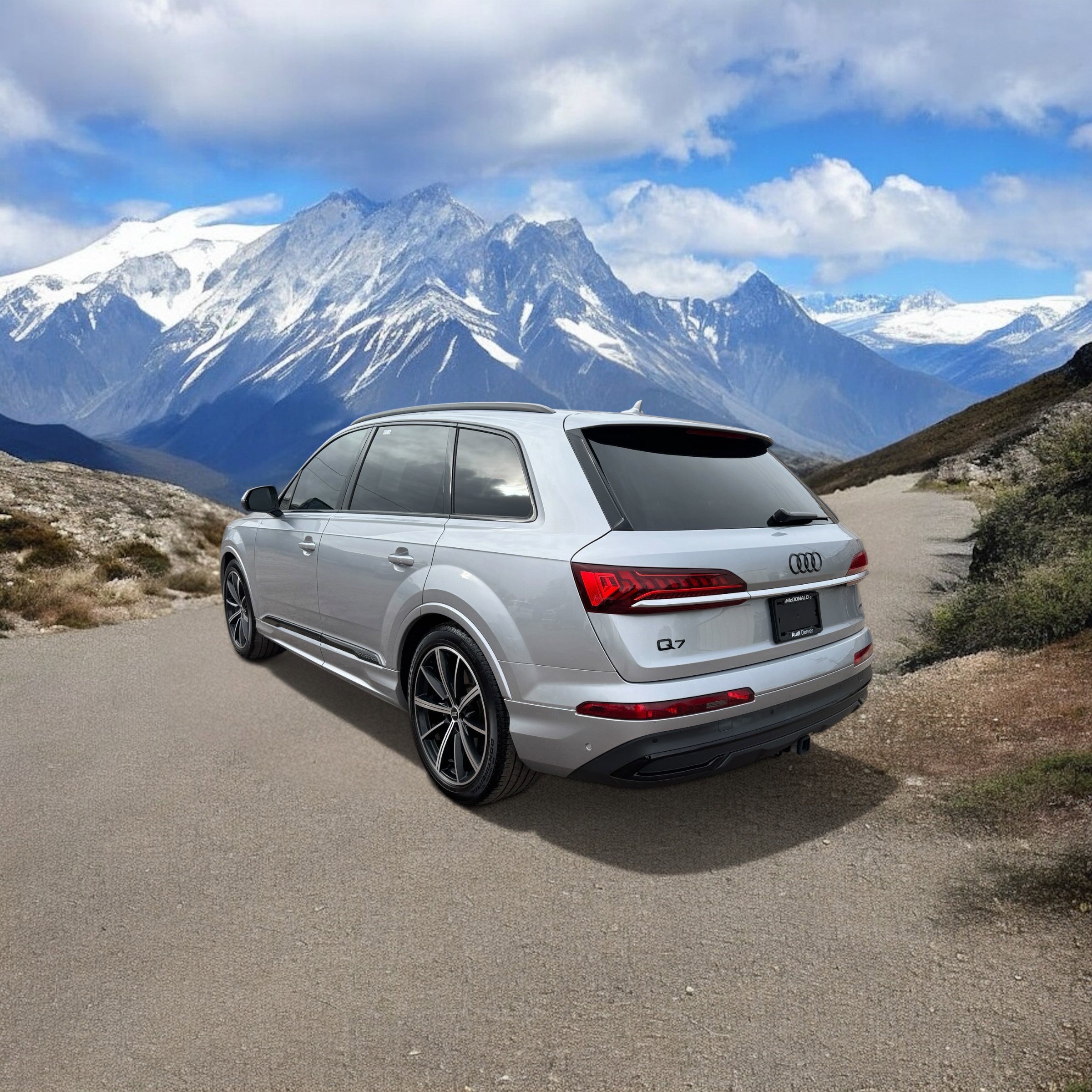 Used 2021 Audi Q7 3.0T Premium Plus w/ Executive Package image 3