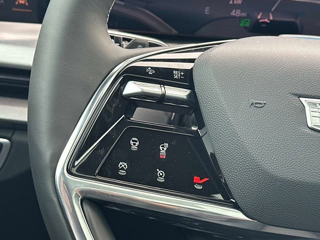 New 2026 Cadillac Vistiq Luxury image 7