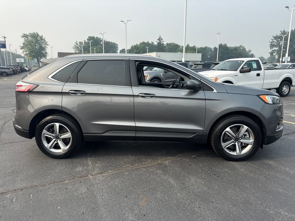 Used 2024 Ford Edge SEL w/ Convenience Package AWD/4WD image 6