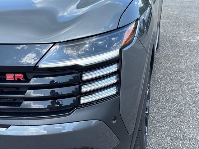 New 2025 Nissan Kicks SR image 10