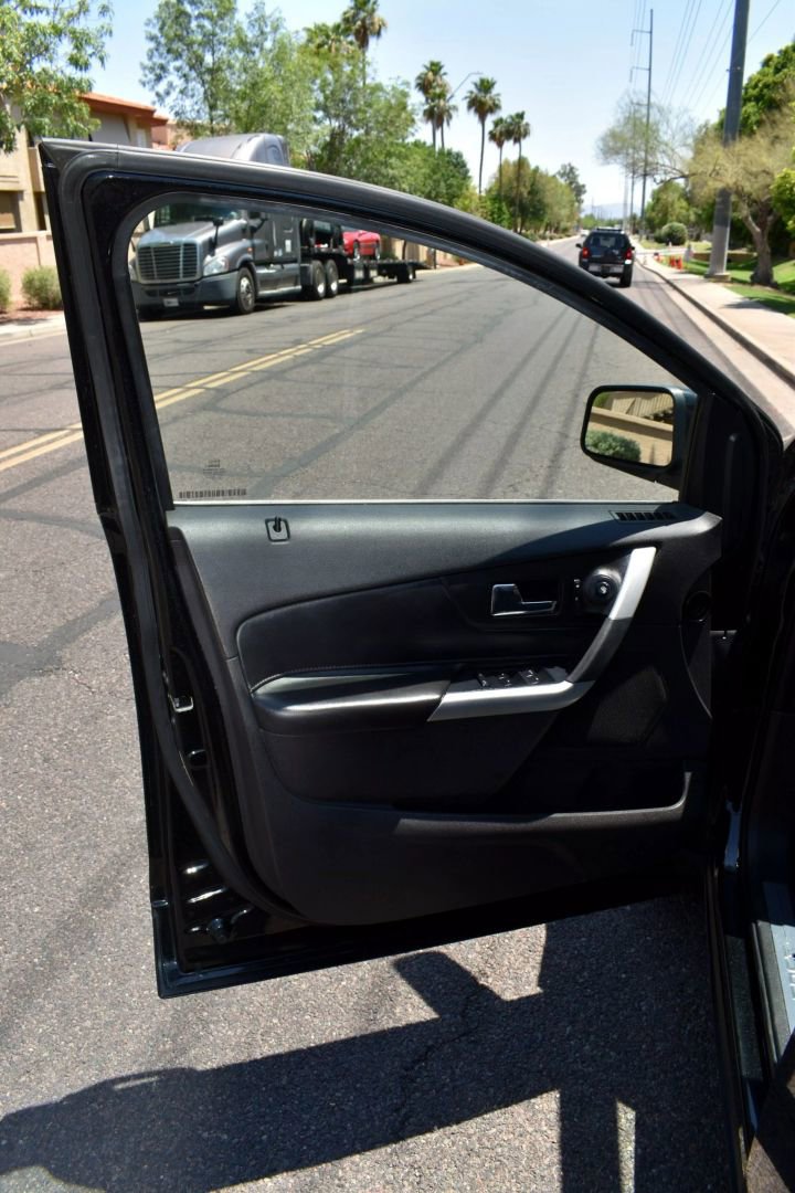 Used 2011 Ford Edge Limited w/ 302A Rapid Spec Order Code image 10