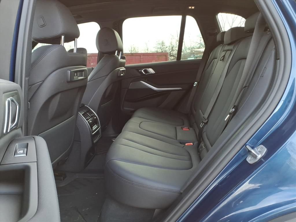 Used 2022 BMW X5 xDrive40i image 29