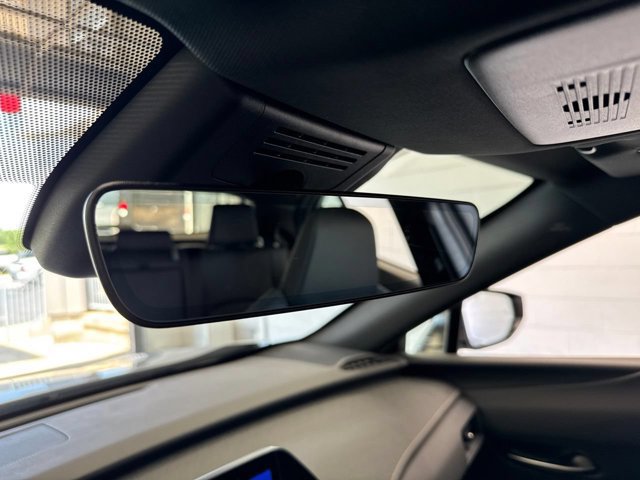 New 2026 Lexus UX 300h AWD image 33