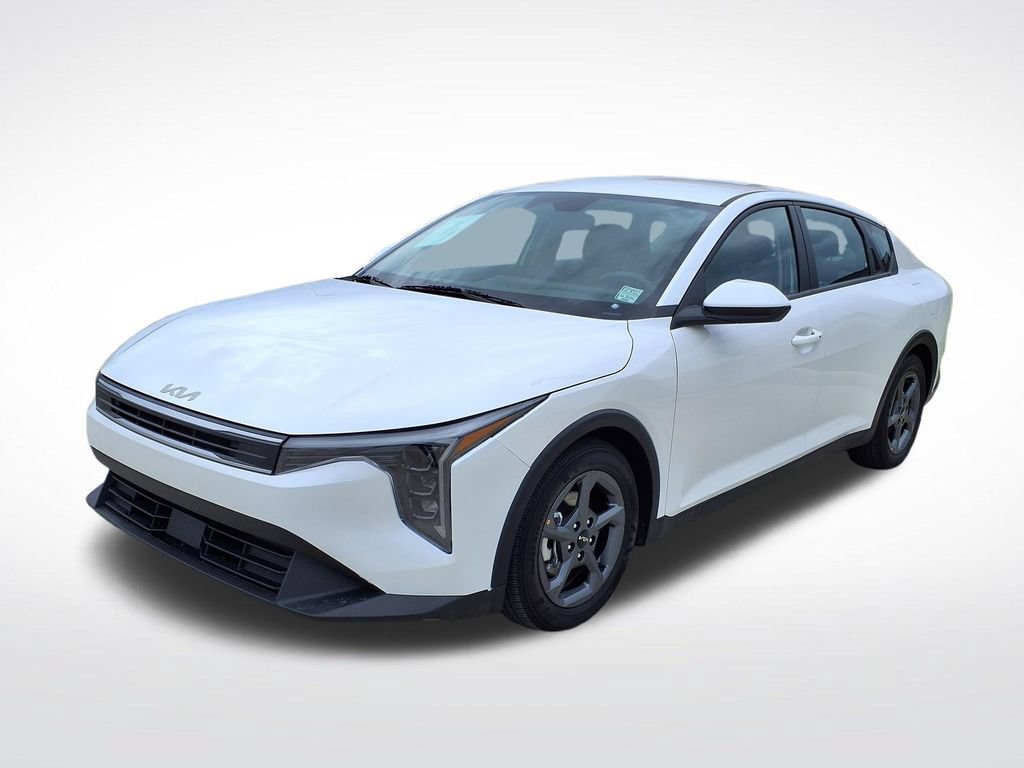 Used 2025 Kia K4 FWD image 5