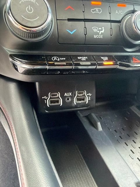 Used 2025 Dodge Durango GT AWD/4WD image 27