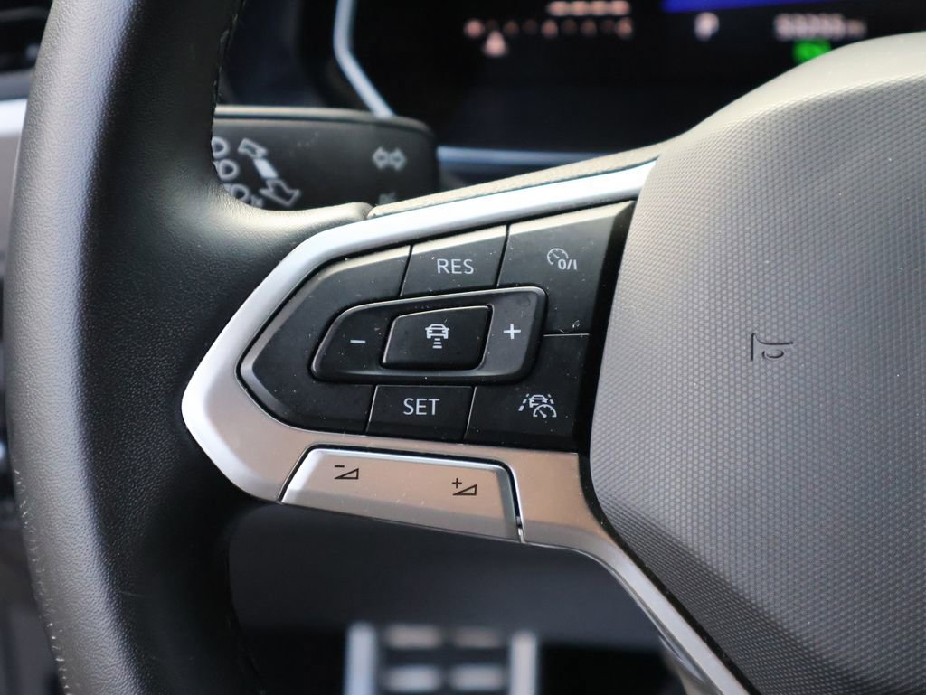 Used 2023 Volkswagen Jetta Sport image 28