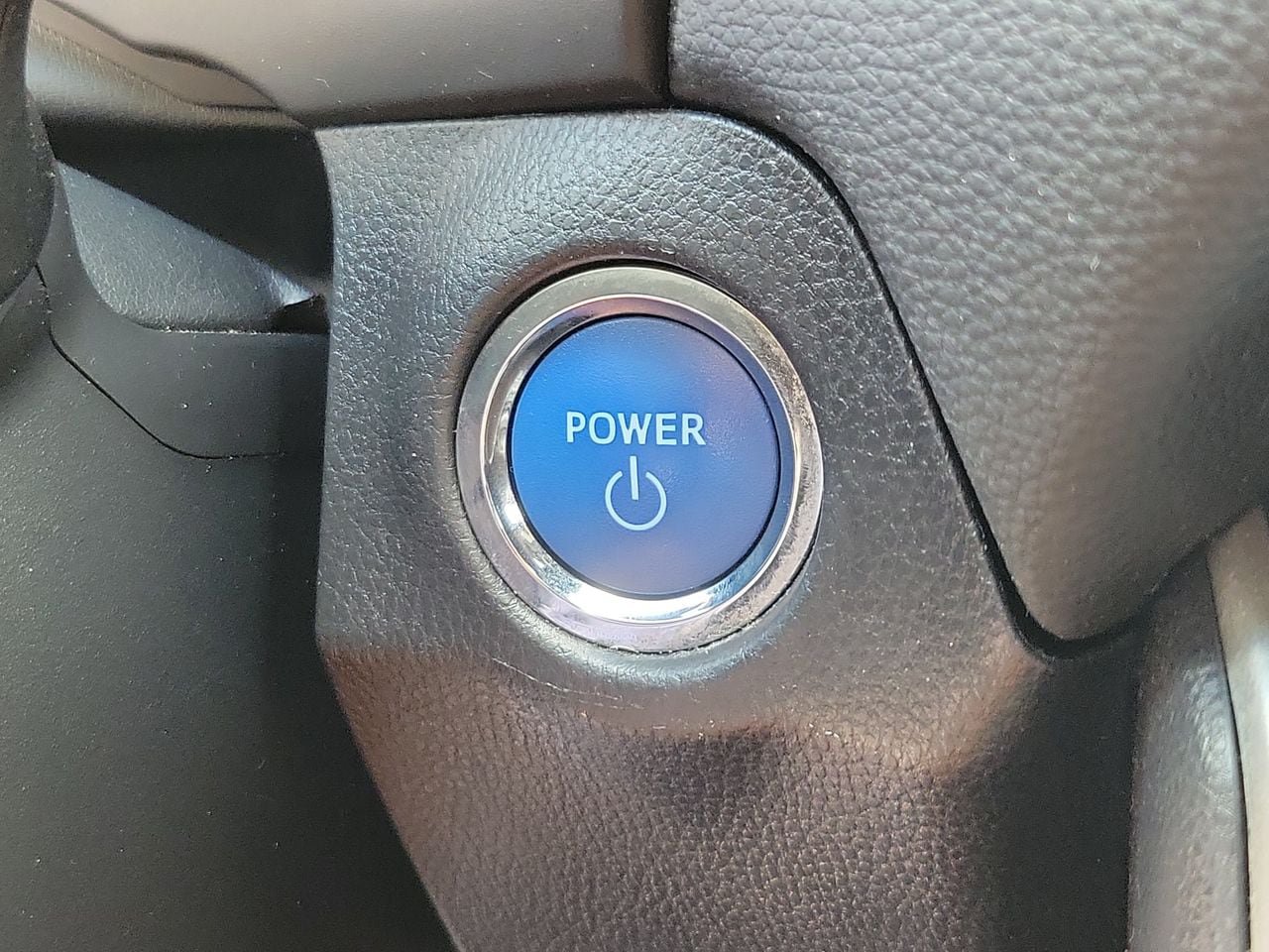 Used 2022 Toyota RAV4 XSE w/ XSE Grade Weather Package AWD/4WD image 30