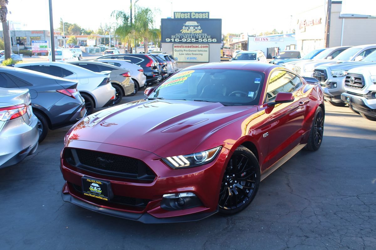Used 2015 Ford Mustang GT Premium w/ GT Performance Package RWD image 38
