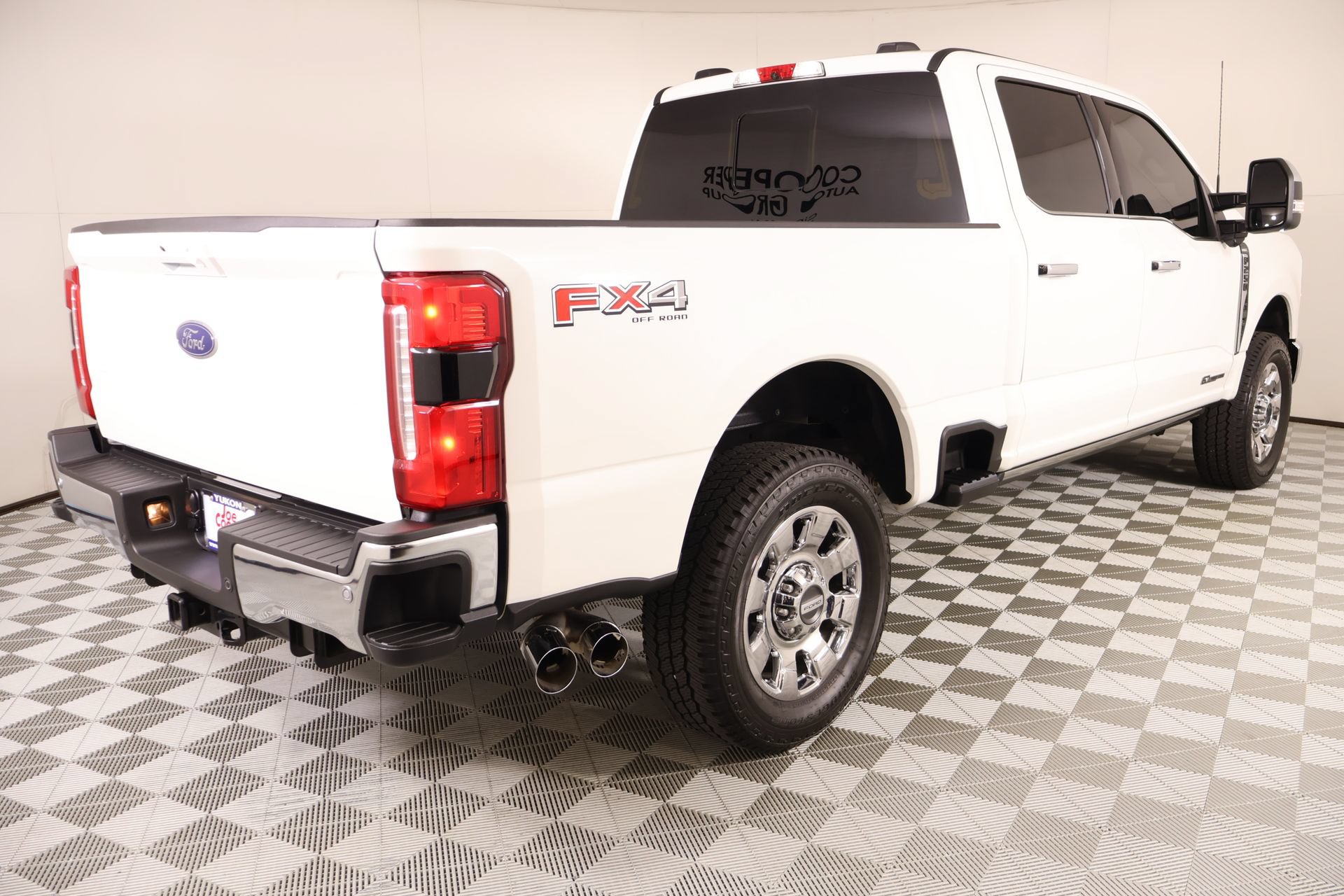 Used 2025 Ford F250 Lariat w/ Lariat Ultimate Package AWD/4WD image 23