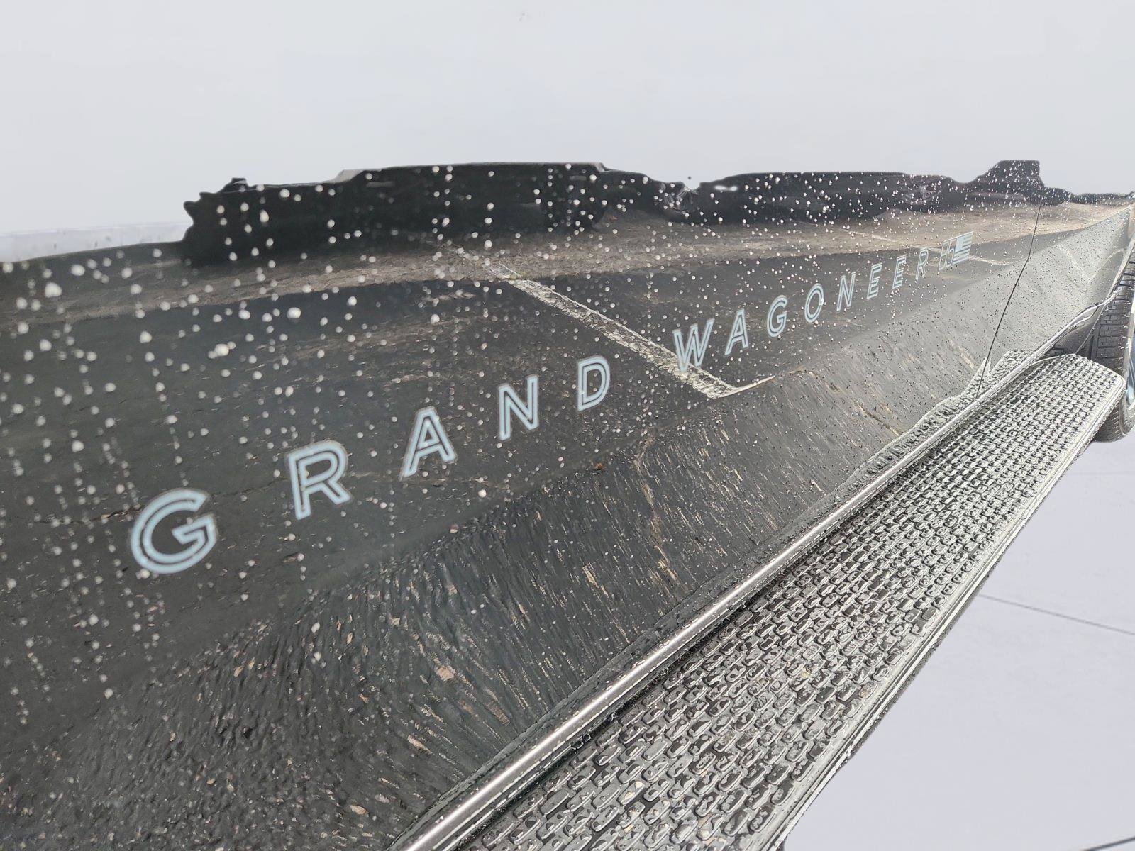 New 2026 Jeep Grand Wagoneer 4WD image 11