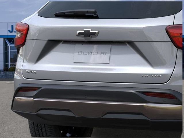 New 2026 Chevrolet Trax ACTIV w/ Driver Confidence Package FWD image 14