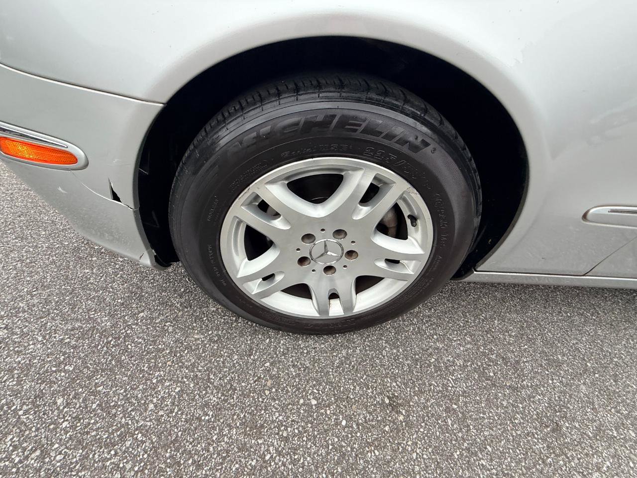 Used 2005 Mercedes-Benz E 320 Wagon image 26