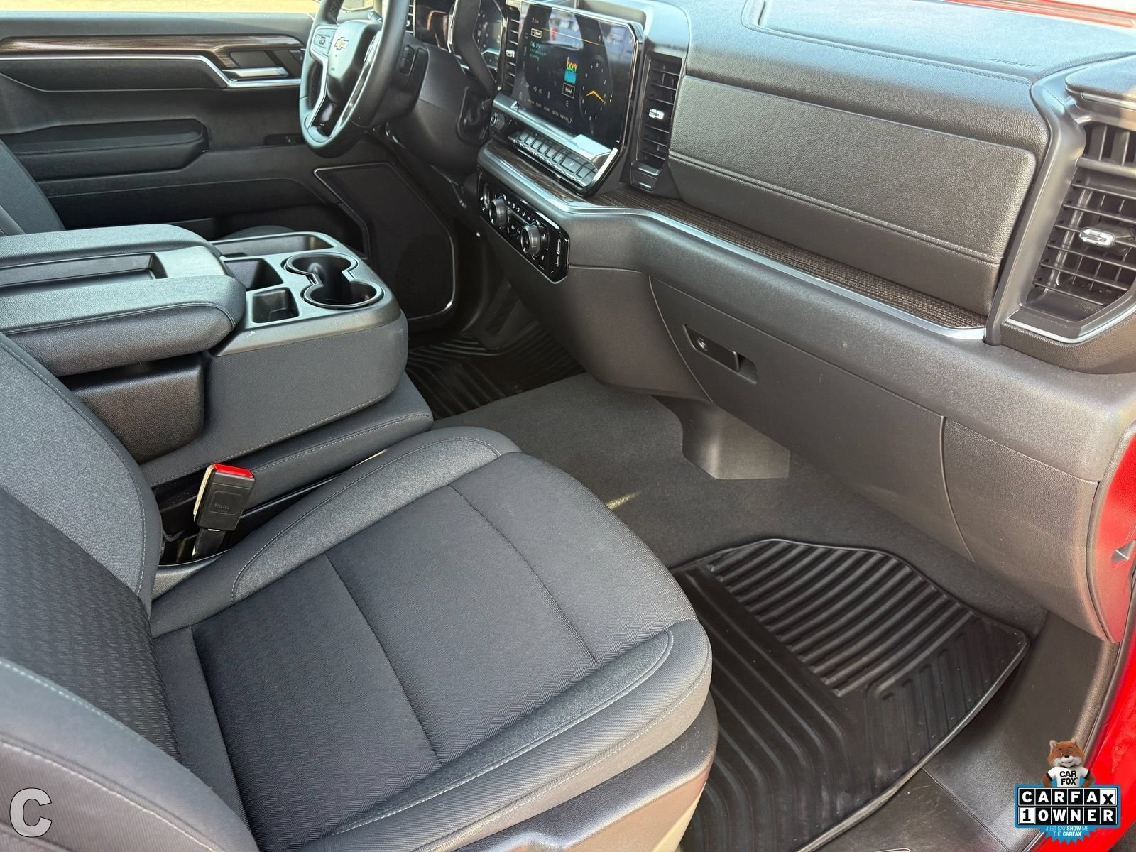 Used 2023 Chevrolet Silverado 1500 LT AWD/4WD image 29
