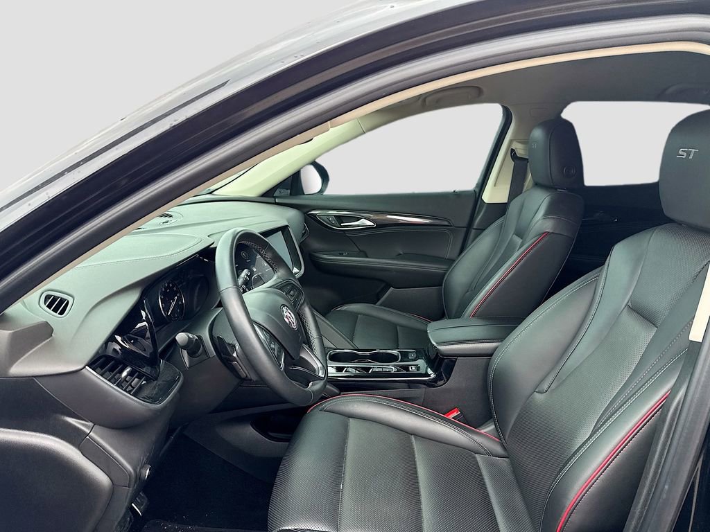 Used 2023 Buick Envision Essence w/ Sport Touring Package FWD image 10