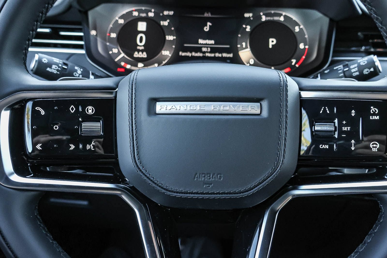 New 2026 Land Rover Range Rover Sport SE AWD/4WD image 33