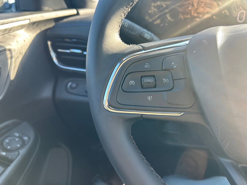 New 2026 Buick Envista Sport Touring FWD image 21