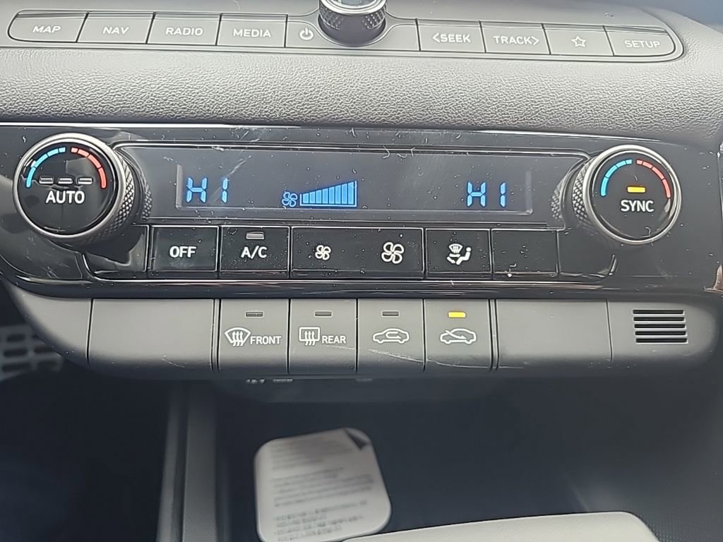 New 2026 Hyundai Elantra Sport image 20