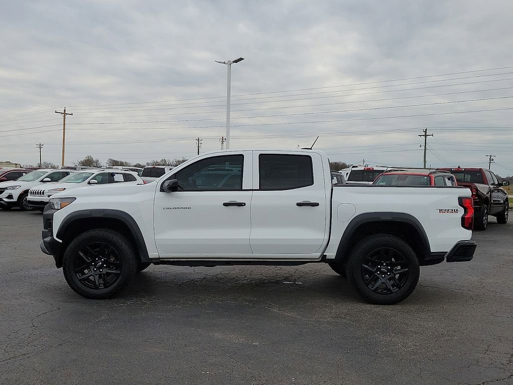 Used 2025 Chevrolet Colorado Trail Boss image 3
