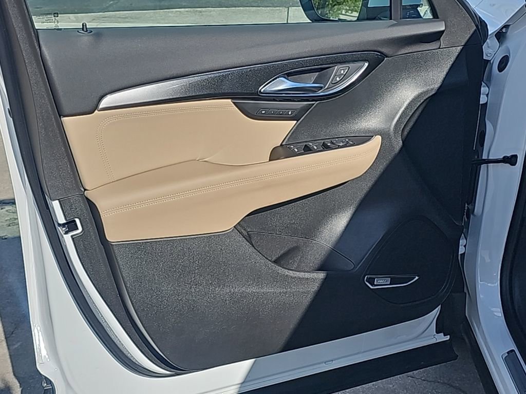 Certified 2025 Buick Envision Preferred image 12