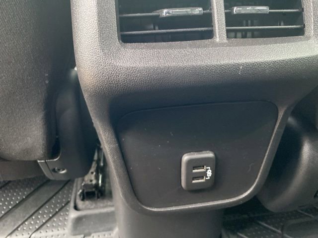 Used 2024 Chevrolet Equinox LT image 29