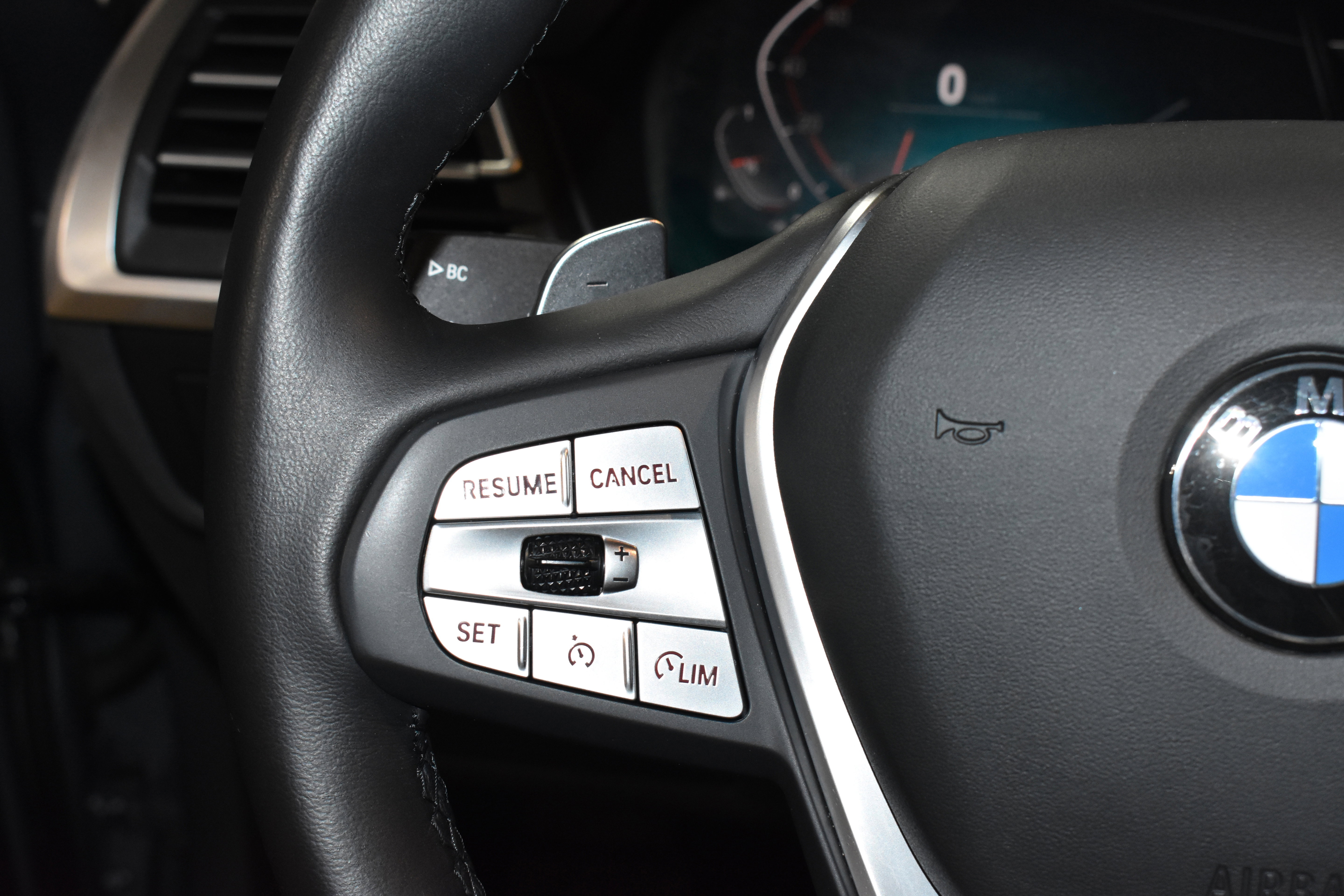 Used 2024 BMW X3 sDrive30i w/ Premium Package w/ZPA image 14