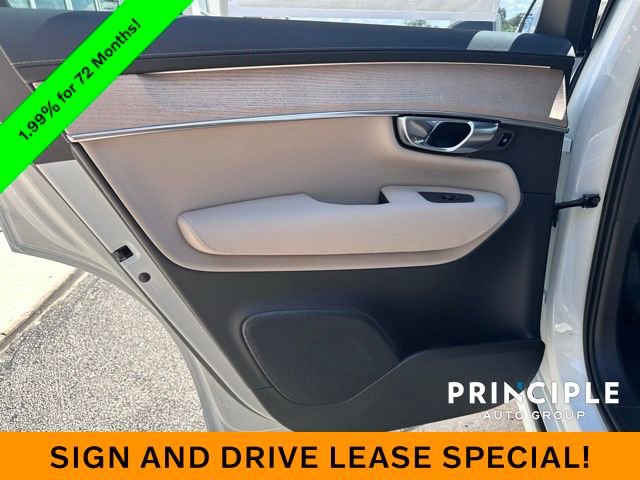 New 2026 Volvo XC90 B6 Plus w/ Protection Package Premier image 25