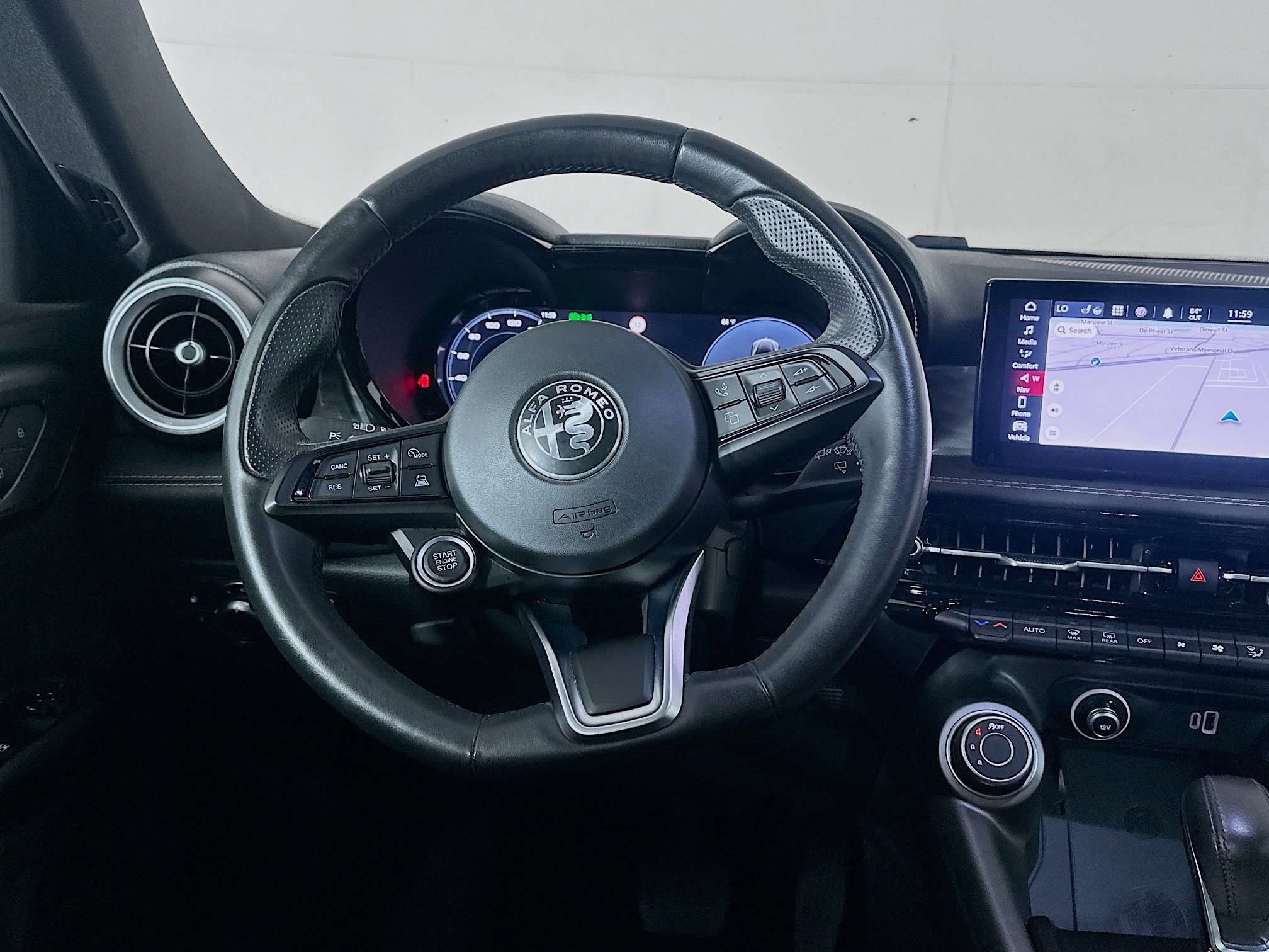 Used 2024 Alfa Romeo Tonale Ti AWD/4WD image 18