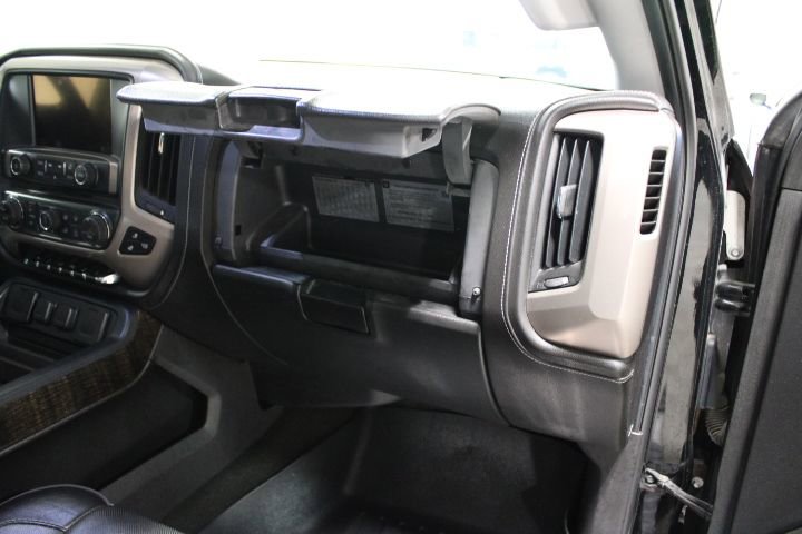 Used 2014 GMC Sierra 1500 Denali w/ Driver Alert Package image 28