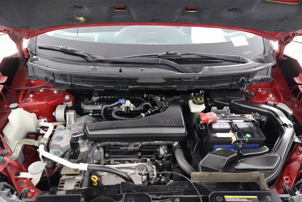 Used 2017 Nissan Rogue SV FWD image 15