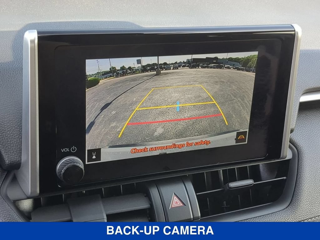 Used 2025 Toyota RAV4 XLE w/ Convenience Package AWD/4WD image 14