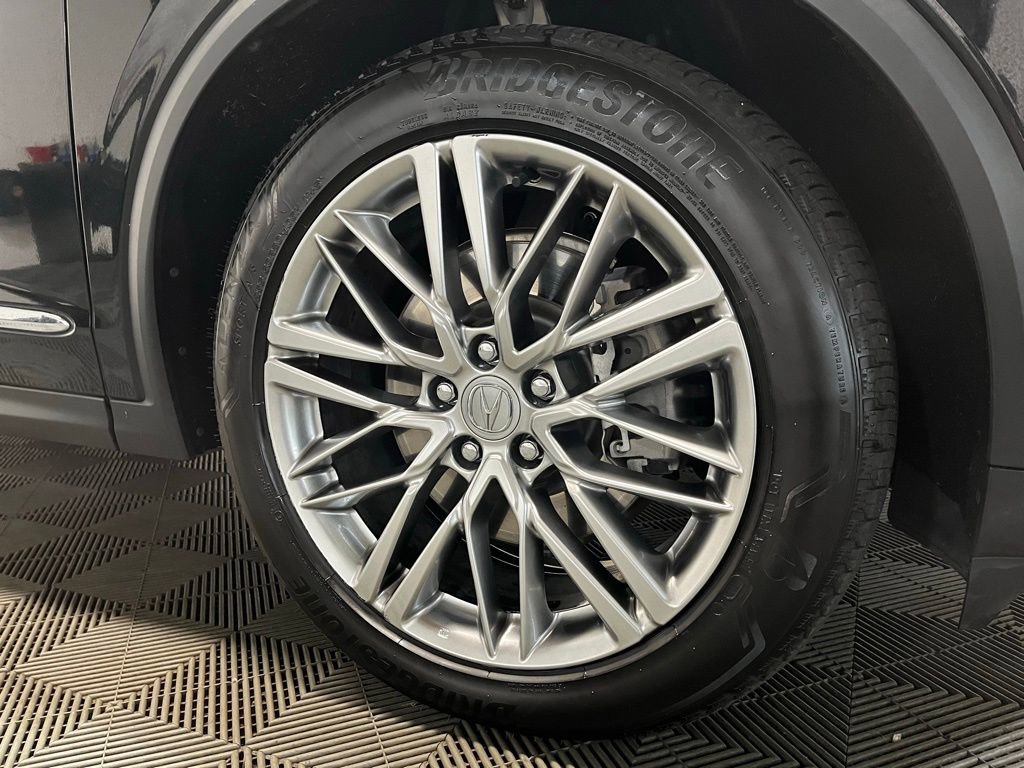 Certified 2024 Acura MDX SH-AWD w/ Advance Package image 3