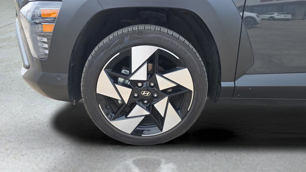 Certified 2024 Hyundai Kona Limited AWD/4WD image 30