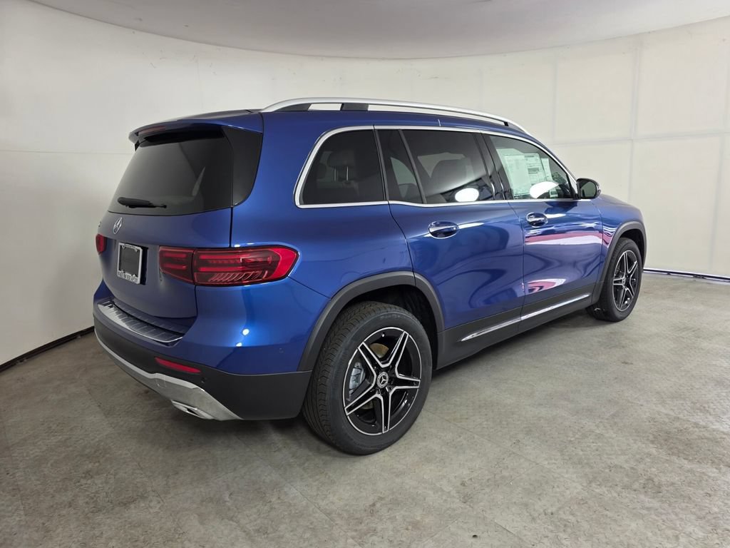 New 2026 Mercedes-Benz GLB 250 image 4