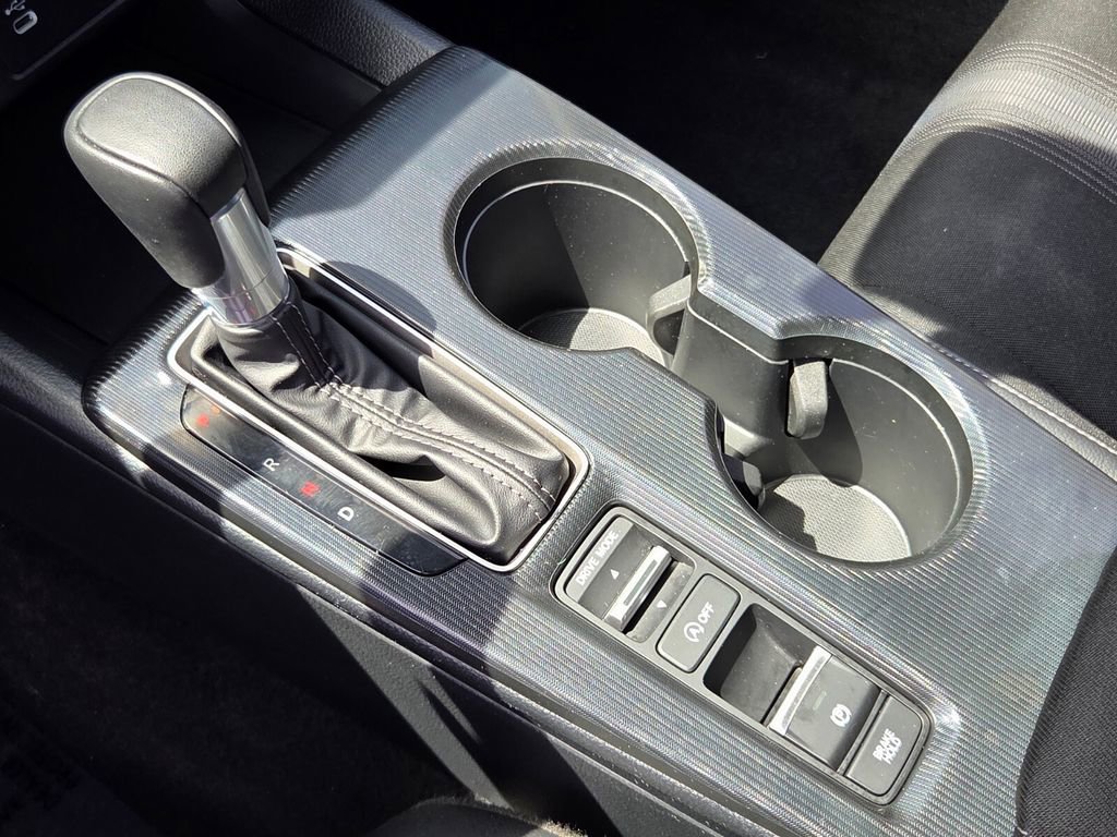 Certified 2025 Honda Civic Sport image 28