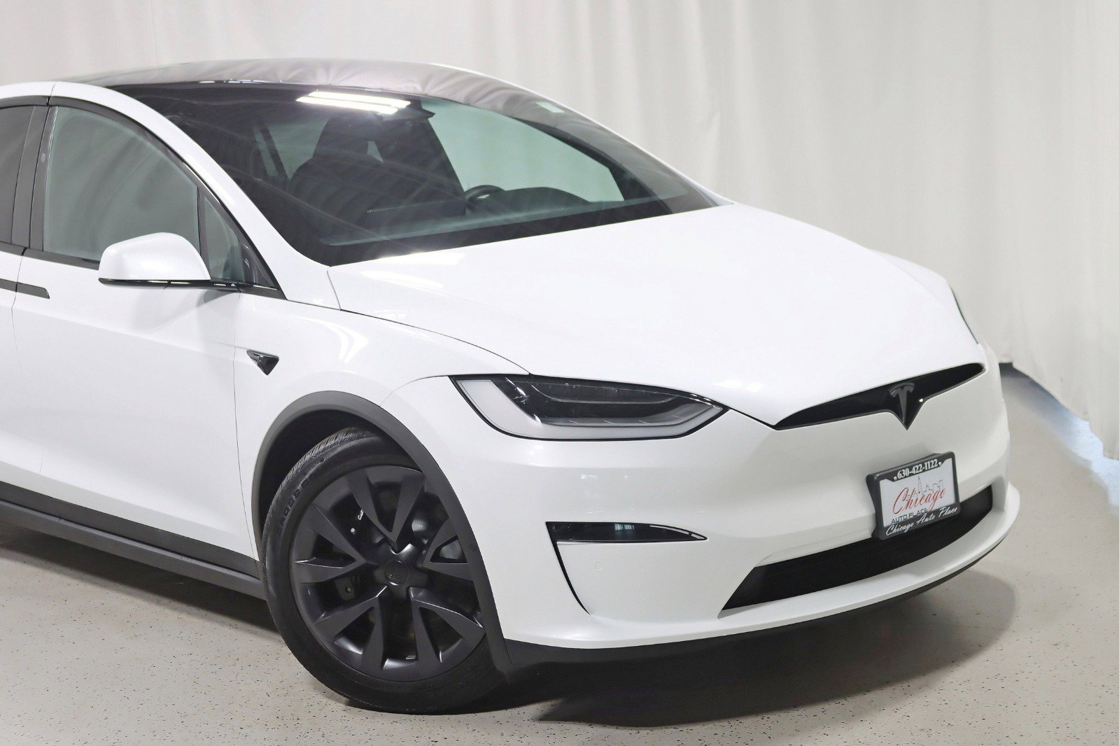 Used 2022 Tesla Model X image 2