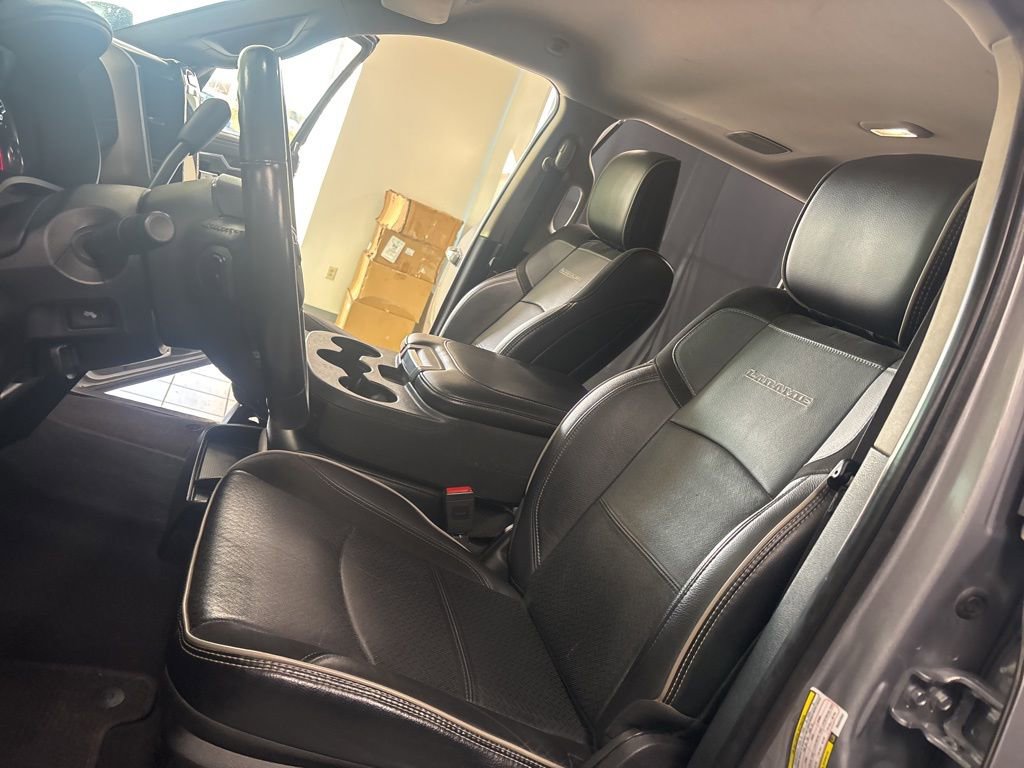Used 2024 RAM 2500 Laramie image 30