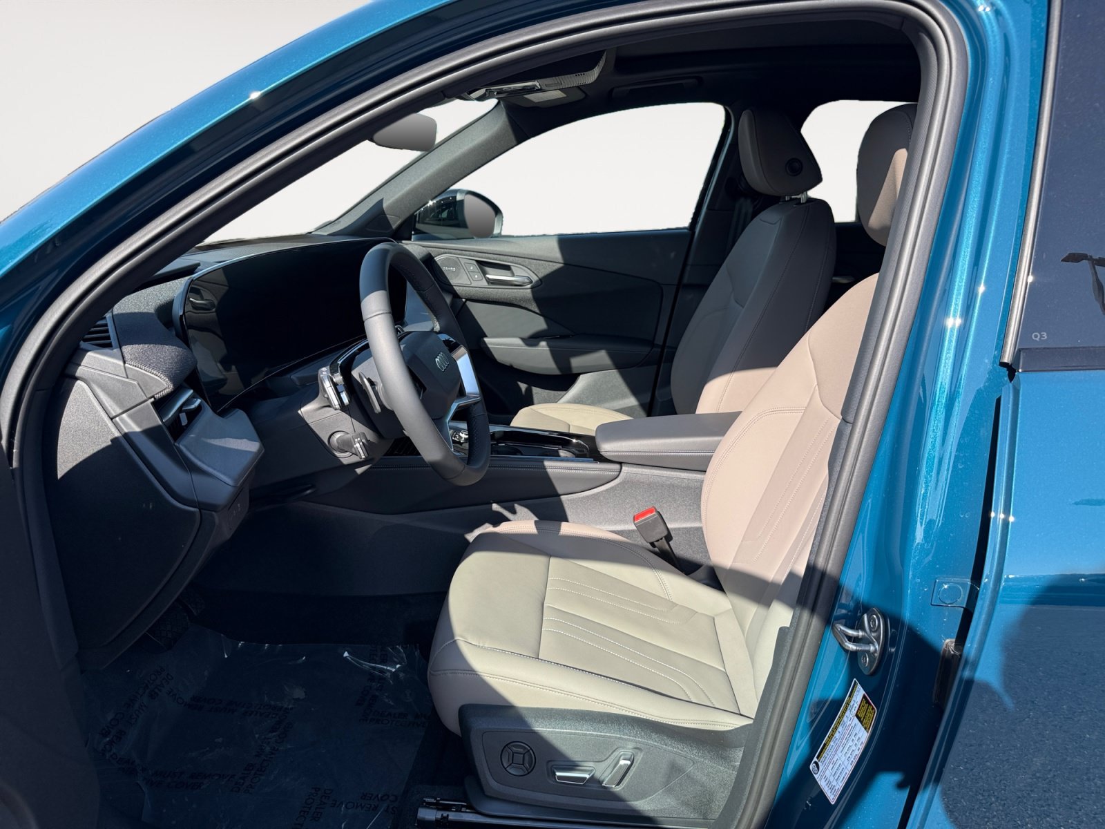 New 2026 Audi Q3 quattro 2.0T AWD/4WD image 10