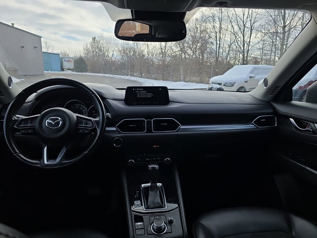 Used 2019 MAZDA CX-5 Touring image 33