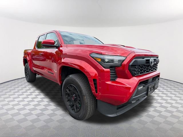 Used 2025 Toyota Tacoma TRD Sport AWD/4WD image 3