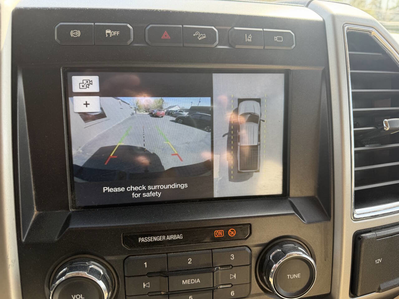 Used 2018 Ford F250 Lariat w/ Lariat Ultimate Package image 20