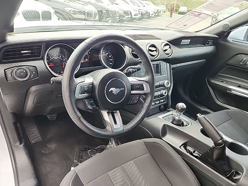 Used 2023 Ford Mustang Coupe image 24