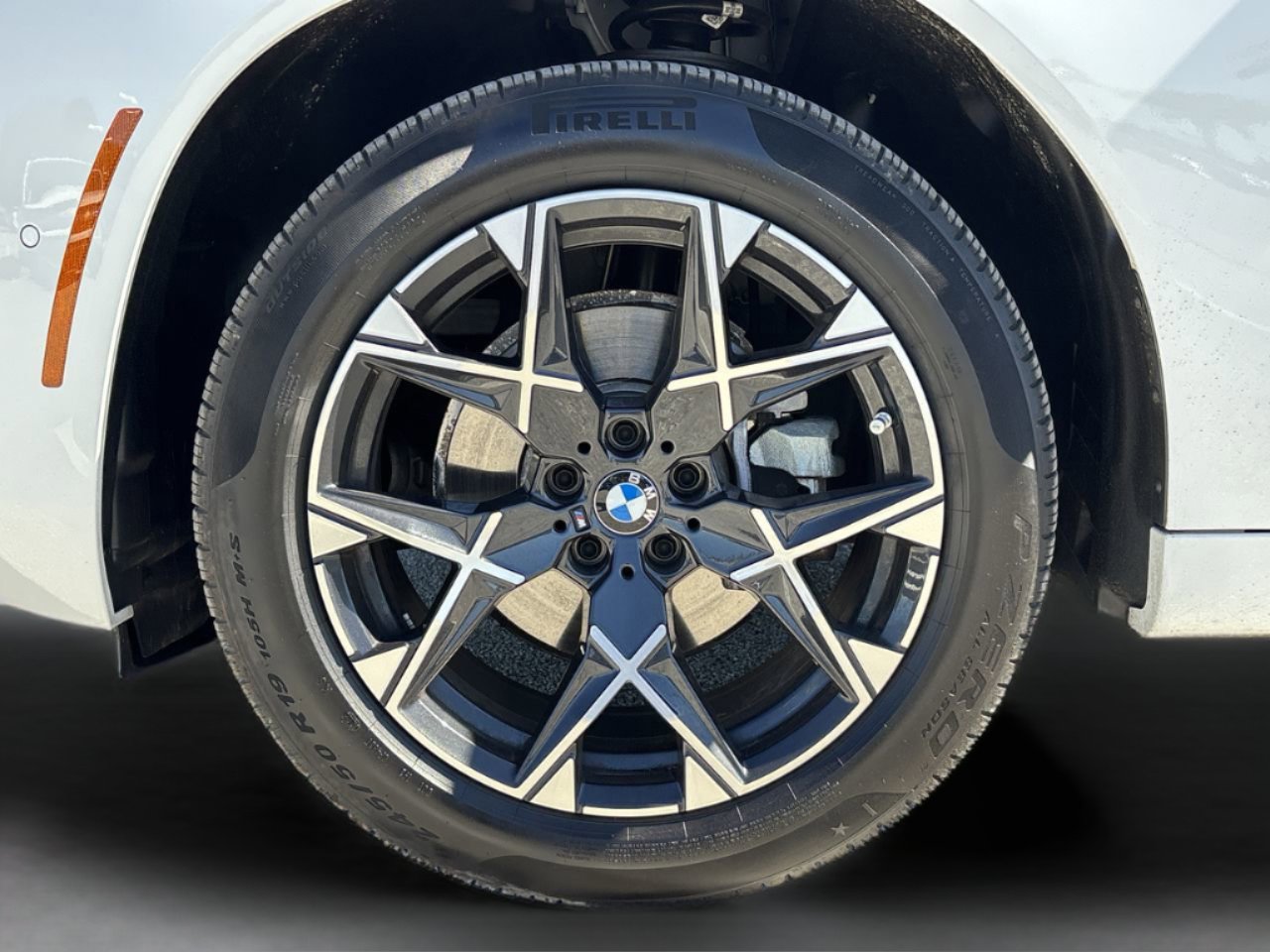 Used 2025 BMW X3 xDrive30i w/ M Sport Package image 33