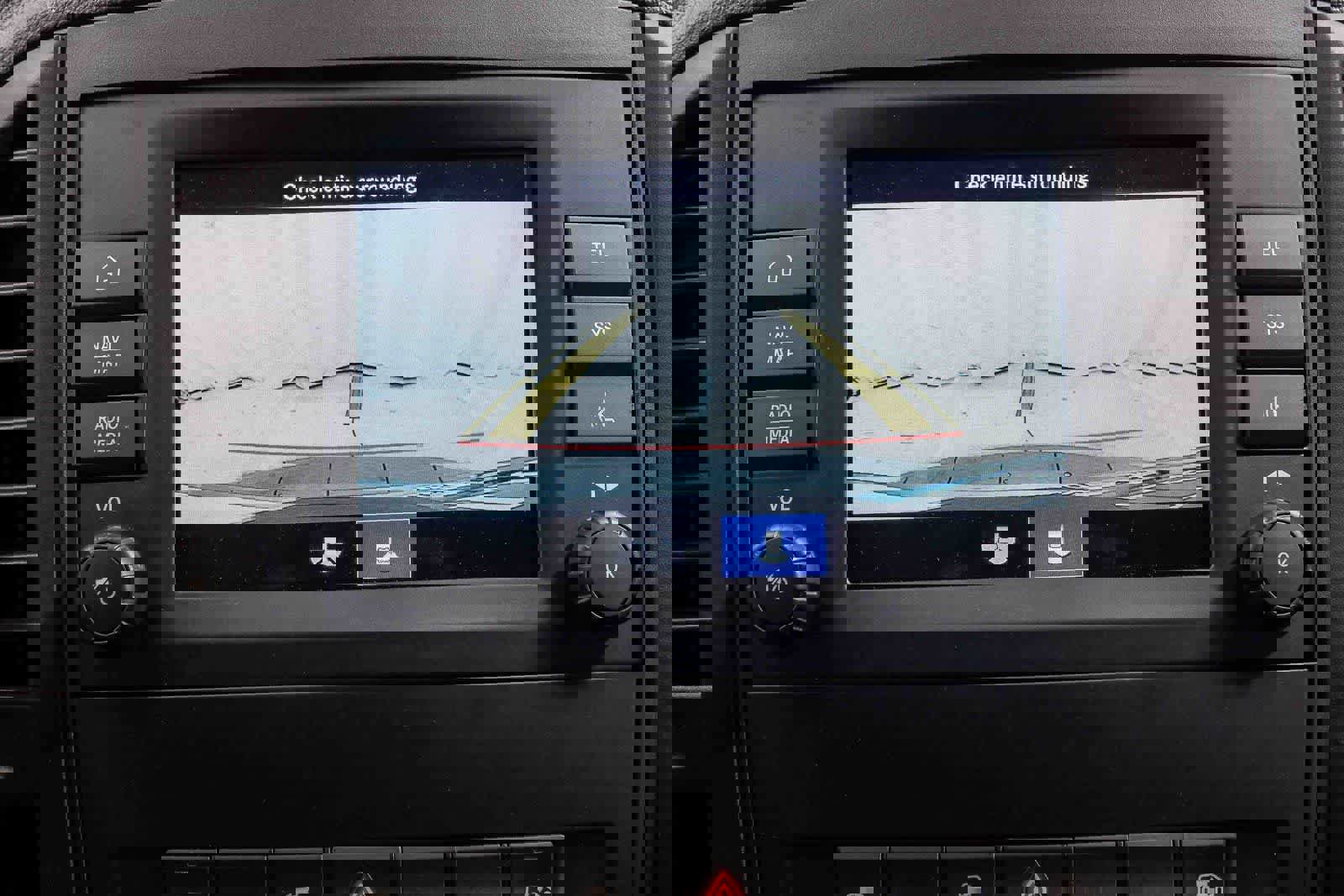 Used 2023 Mercedes-Benz Metris Passenger image 23